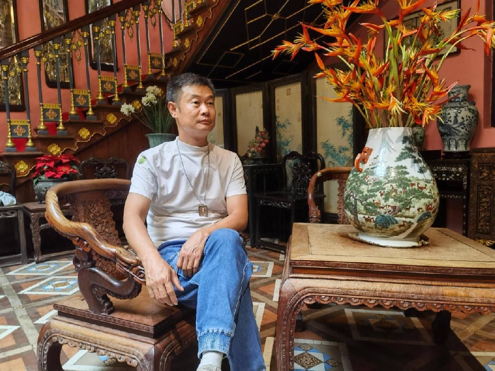 程建坤（國瓷紅葉畫院研究員）